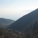 pogled naprej na morje, kjer je začetek in konec današnje poti