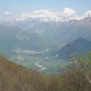 Soča in Kobarid spodaj