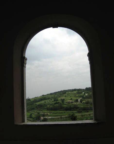 Pogled skozi okno mestne lože