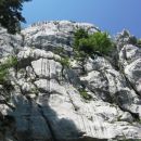 pečina nad zavetiščem