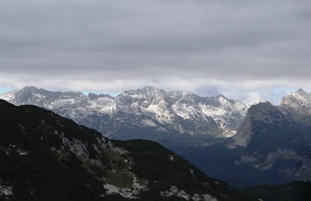 Proti dolini sedmerih jezer in lepemu špičju