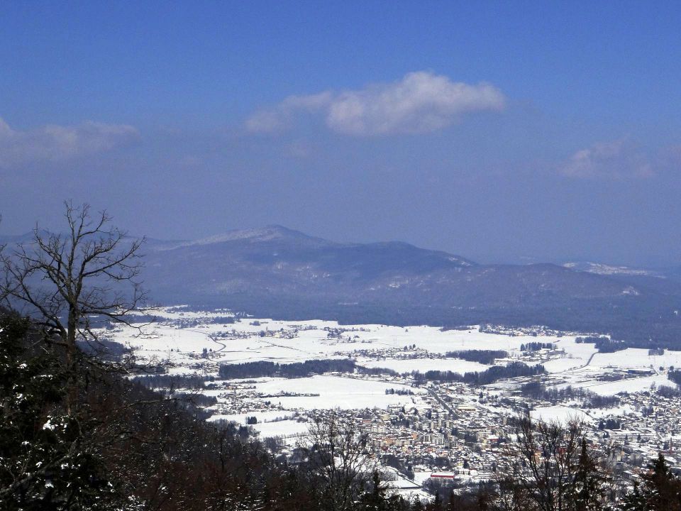 Kočevje in mala gora