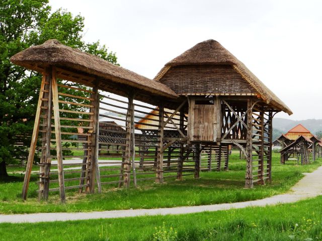 Dežela kozolcev - muzej na prostem v šentrupertu