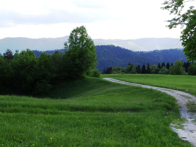 Grmada nad Ortnekom-14.5.2013 - foto