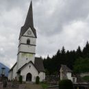 cerkev s pokopališčem v selah