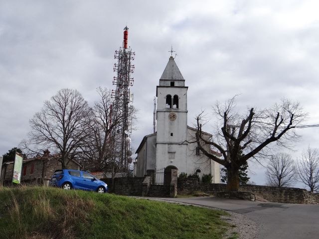 Sv. mihael in oddajna antena