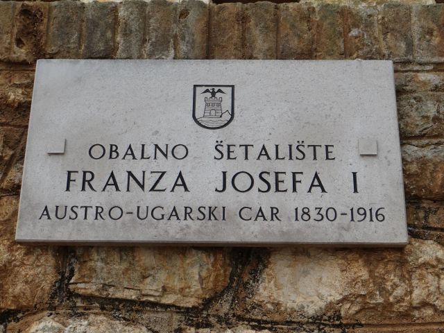 Dobro si je to zamislil Franz Josef...ali pa pot le poimenovana po njem...