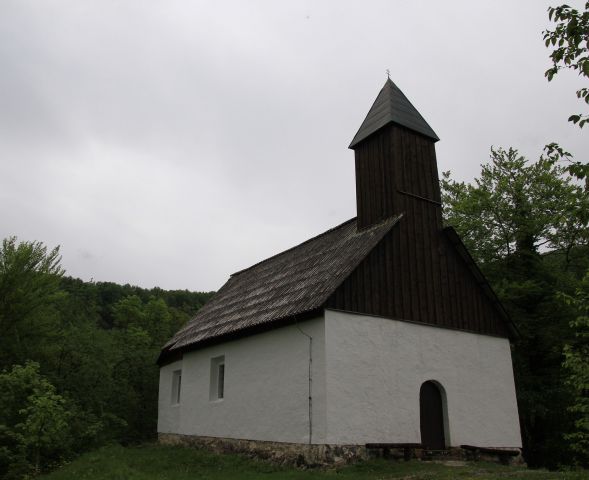 Skrita cerkvica, fasada je končno obnovljena