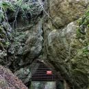 vhod v jamo