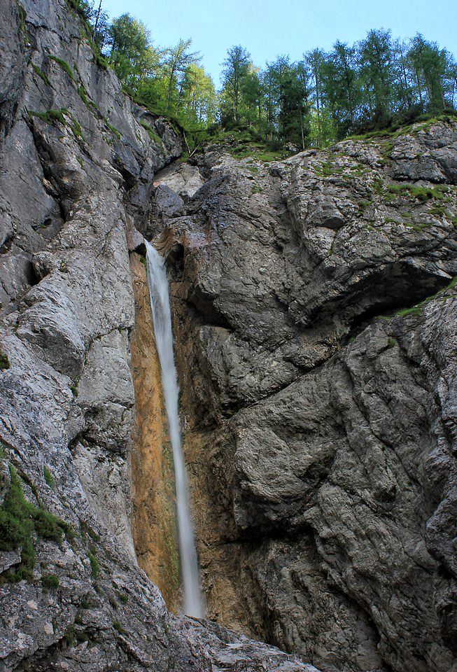 najdaljši del zgornjega slapu