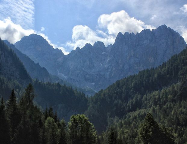 Pogled na martuljške gore z jasenja
