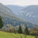 pogled na dolino kolpe iz sel pri kostelu