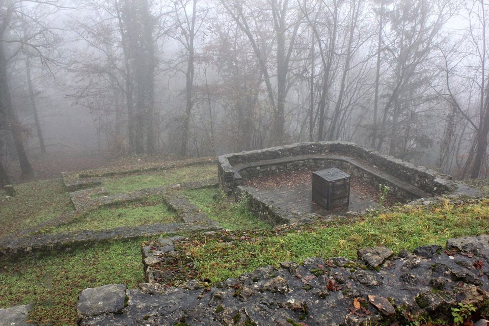 Ajdovski gradec  nad Vranjem – 6.12.2014 - foto povečava