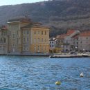hotel jadran, lepa stavba, ki pa je žal zanemarjena