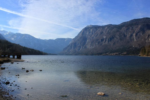 Postanek ob bohinjskem jezeru...