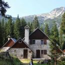 planinski dom pri krnskih jezerih