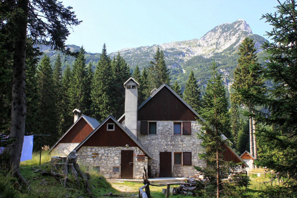 planinski dom pri krnskih jezerih