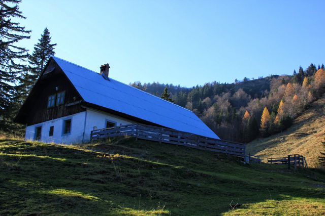 Pastirska koča na hruščanski planini