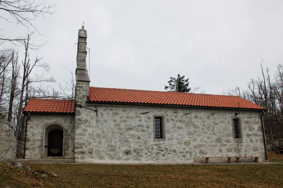 starinska cerkvica sv. lovrenca