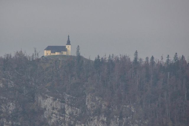 Približana cerkev na Sv. Gori
