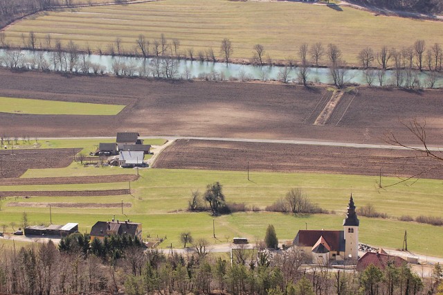 Približan del vasi Soteska