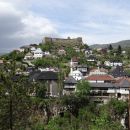 Slikovito mestece Jajce, zgrajeno na sotočju rek Vrbas in Pliva,