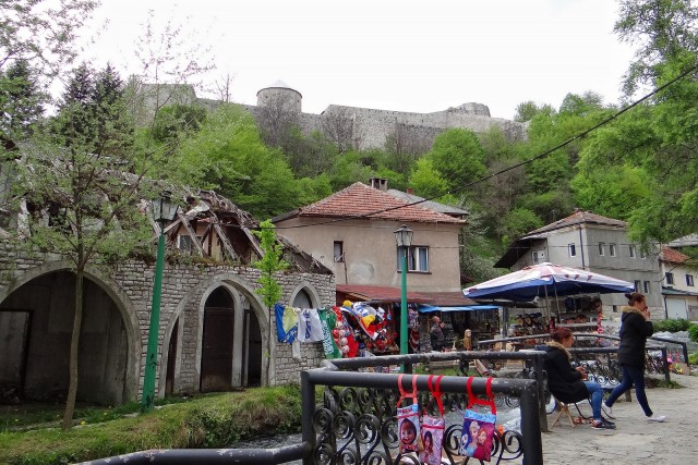 Tudi nad Travnikom stoji stara turška trdnjava.