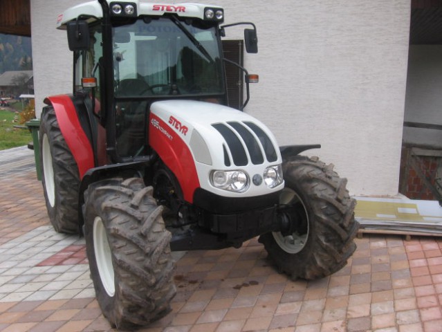 Traktorja Steyr kompakt in 8065 - foto