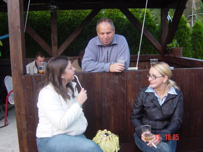 fotr na debati z Anjo in Mojco