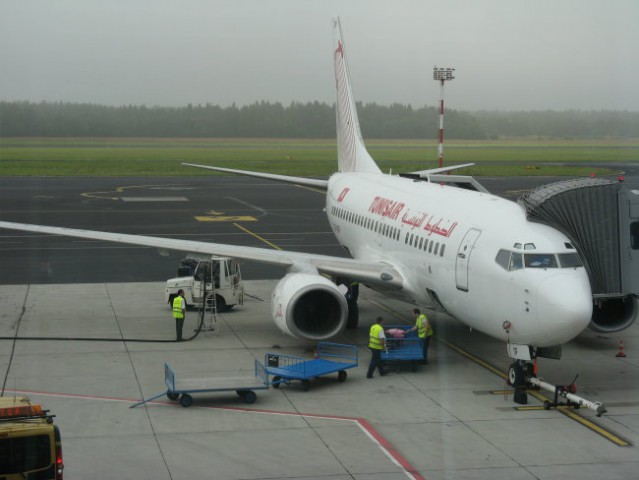 Avion za v Tunizijo